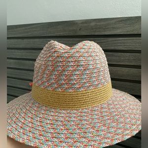 Multicolor straw hat